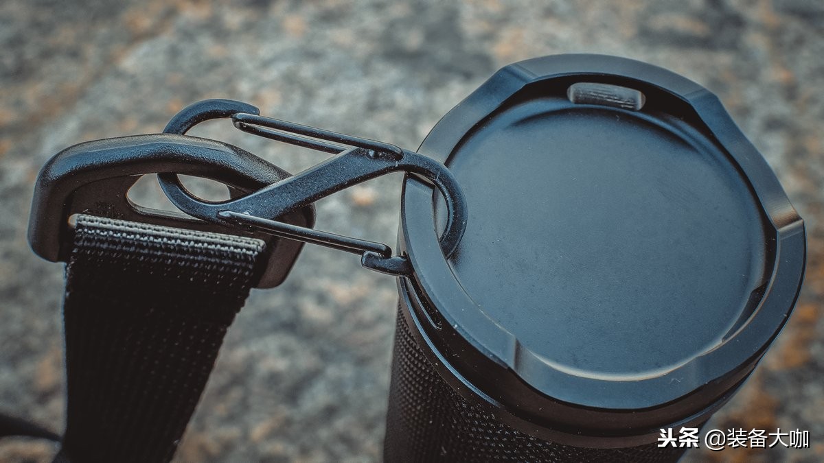 防身手电筒远射5000米,防身远射强光手电