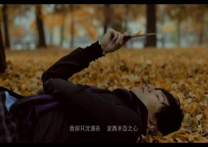 林俊杰《学不会》：明明很爱，最终还是没有走在一起的那个人