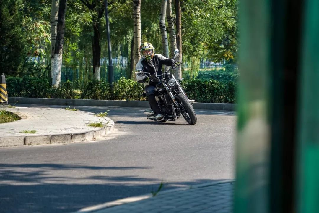 国产巡航复古250,奔达250和奔达fun2有什么区别