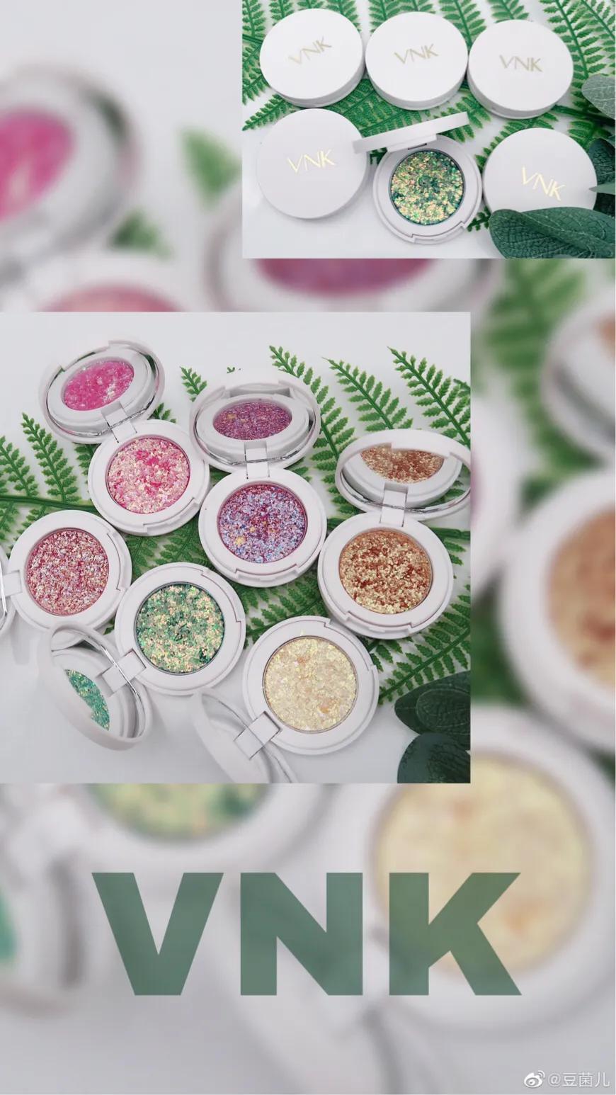 𝑽𝑵𝑲极夜之光单色眼影。刚出我就马上买了，太适合夏天了