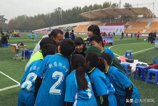 中牟县新圃街小学足球文化节2018,郑州市中牟县新圃街小学足球队