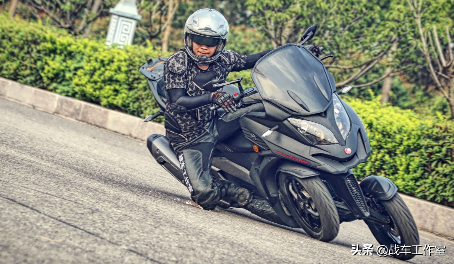 宏佳腾3d-350r用的什么发动机,宏佳腾350r倒三轮摩托车评测