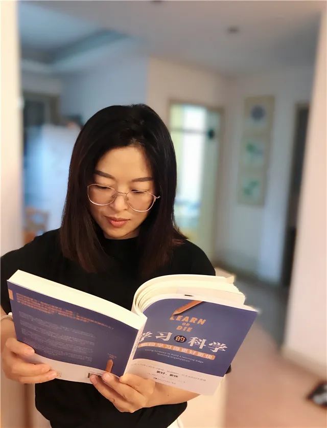 书香润心灵读书促成长征文,书香润校园阅读伴成长教师发言稿