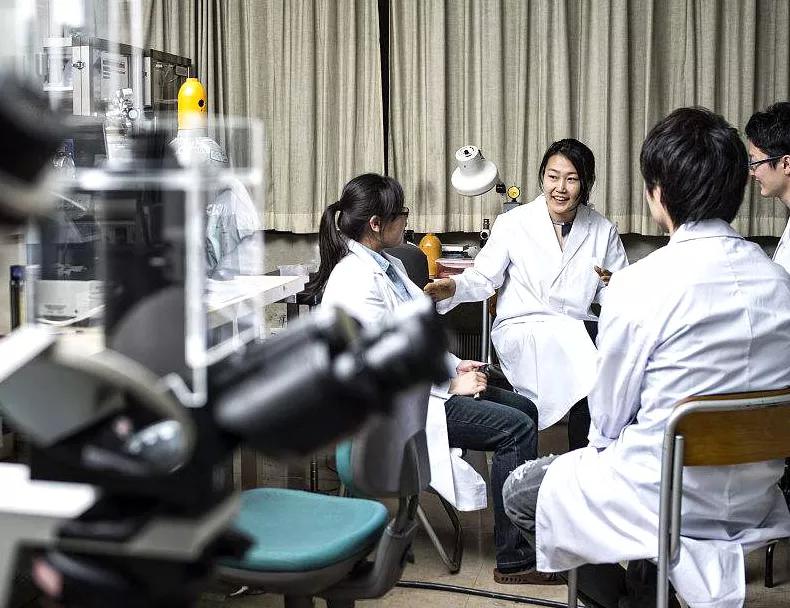 冬天被窝冷不用电热毯,日本冬天保暖神器