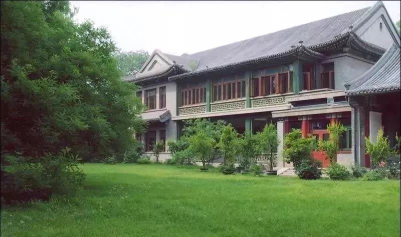 上海地铁沿线景点全部免费,上海地铁11号线上海赛车场