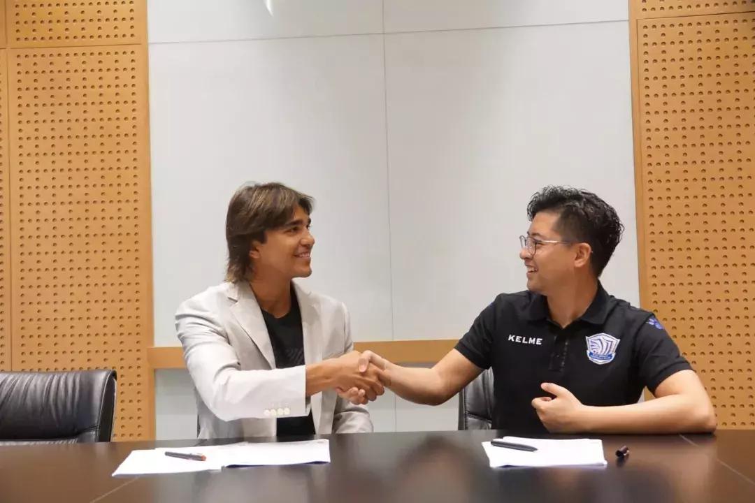 公告签下莫雷洛,石家庄永昌再提神!