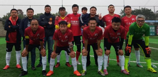 安化足球比赛,祝贺足球队夺冠