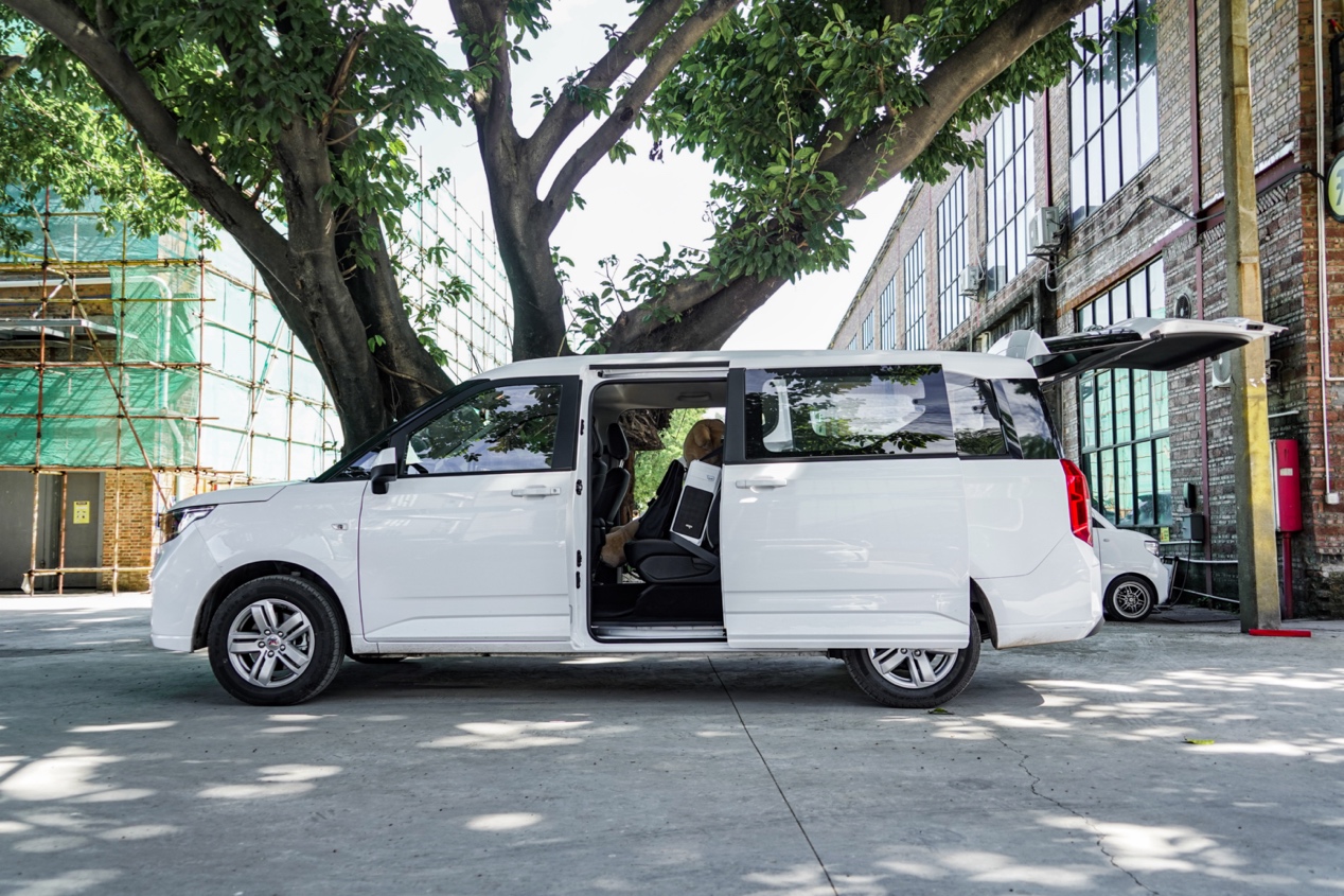 又临换租季，五菱征程竟成搬家小能手？