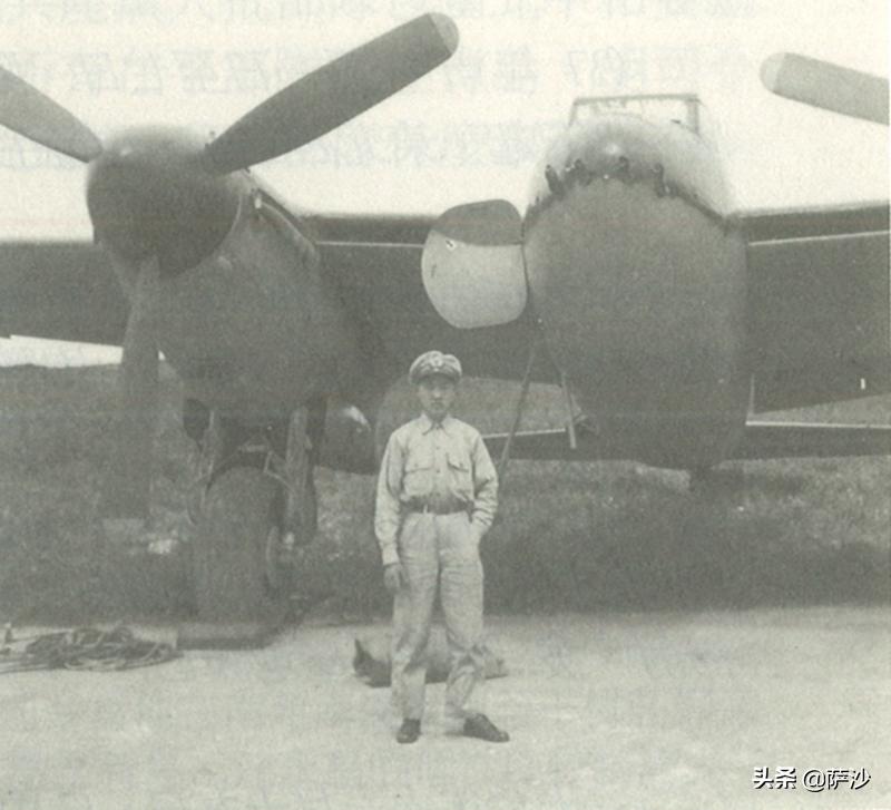 折中国战斗机,折翼战鹰战斗机