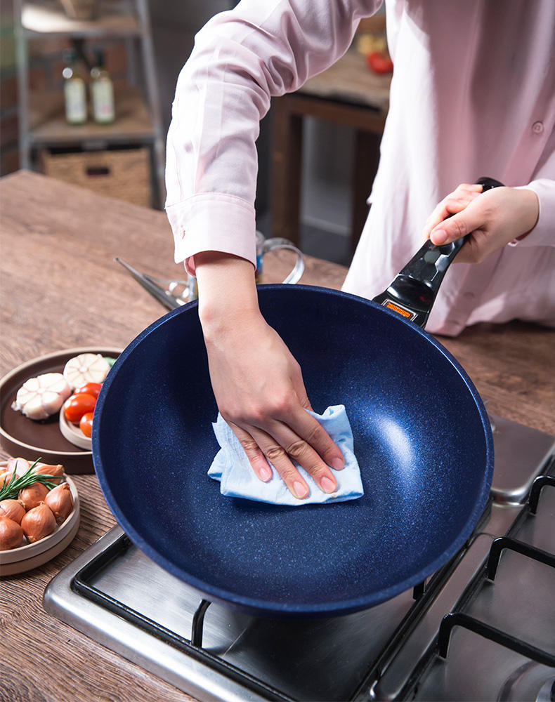 小厨娘心动一号，蓝宝石不粘炒锅