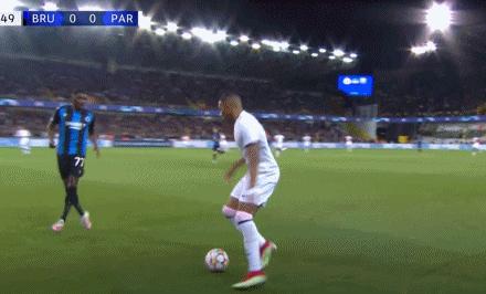 欧冠疯狂之夜,欧冠最疯狂的一战视频