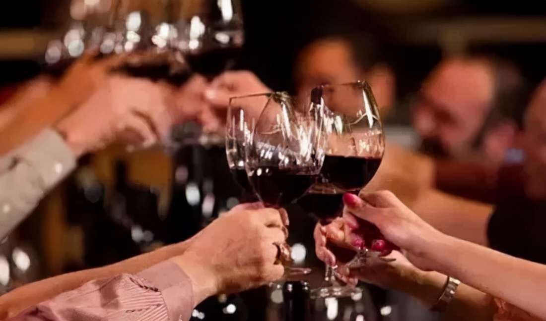 中秋团聚饭桌实惠菜,中秋团聚高端晚餐