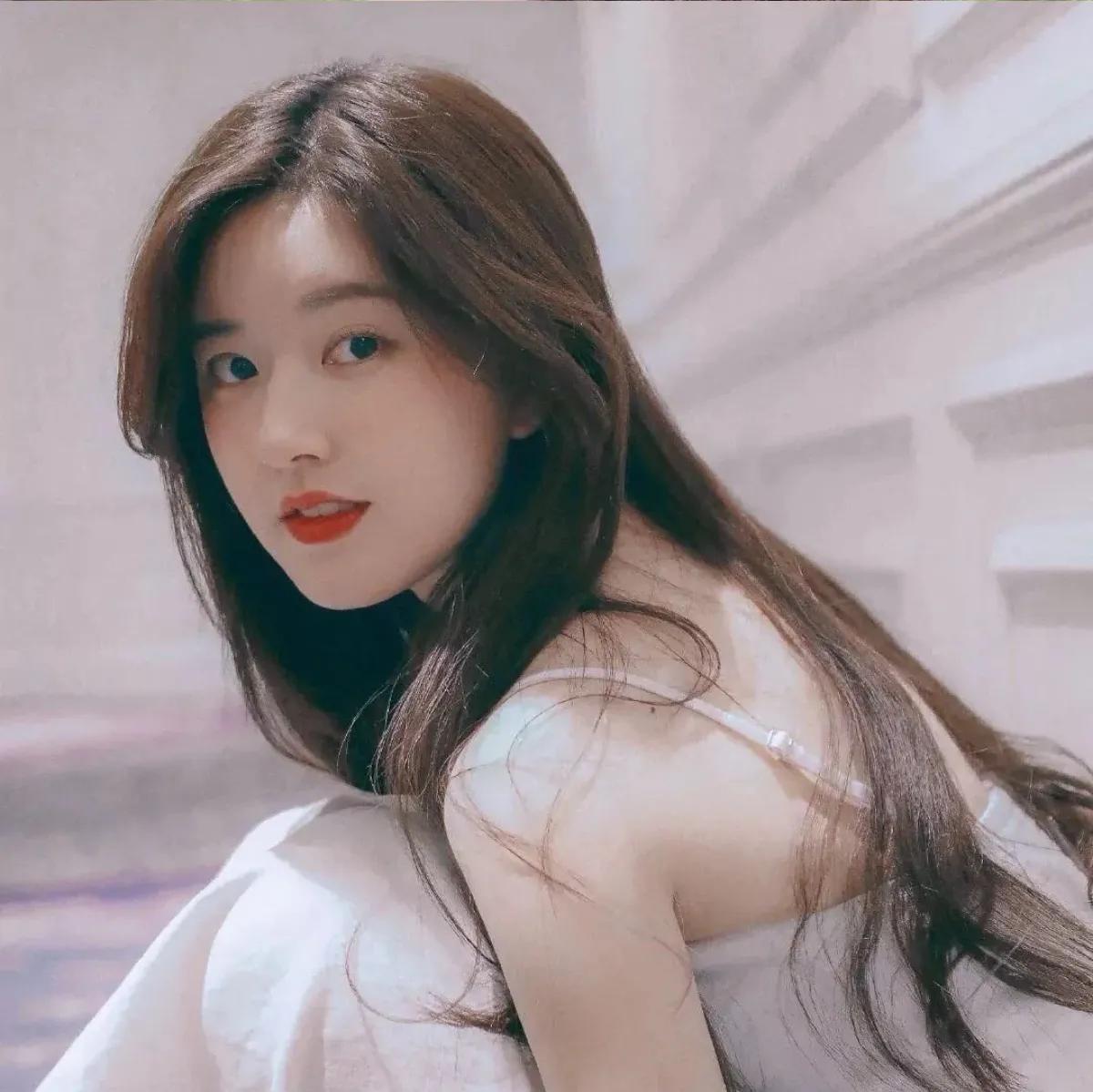 出圈神图高颜值,那些出圈的神图瞬间