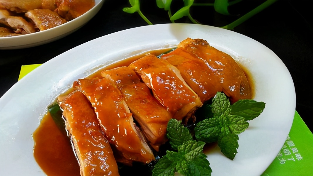 种20亩新会柑一年赚多少钱,回乡创业种植柑橘