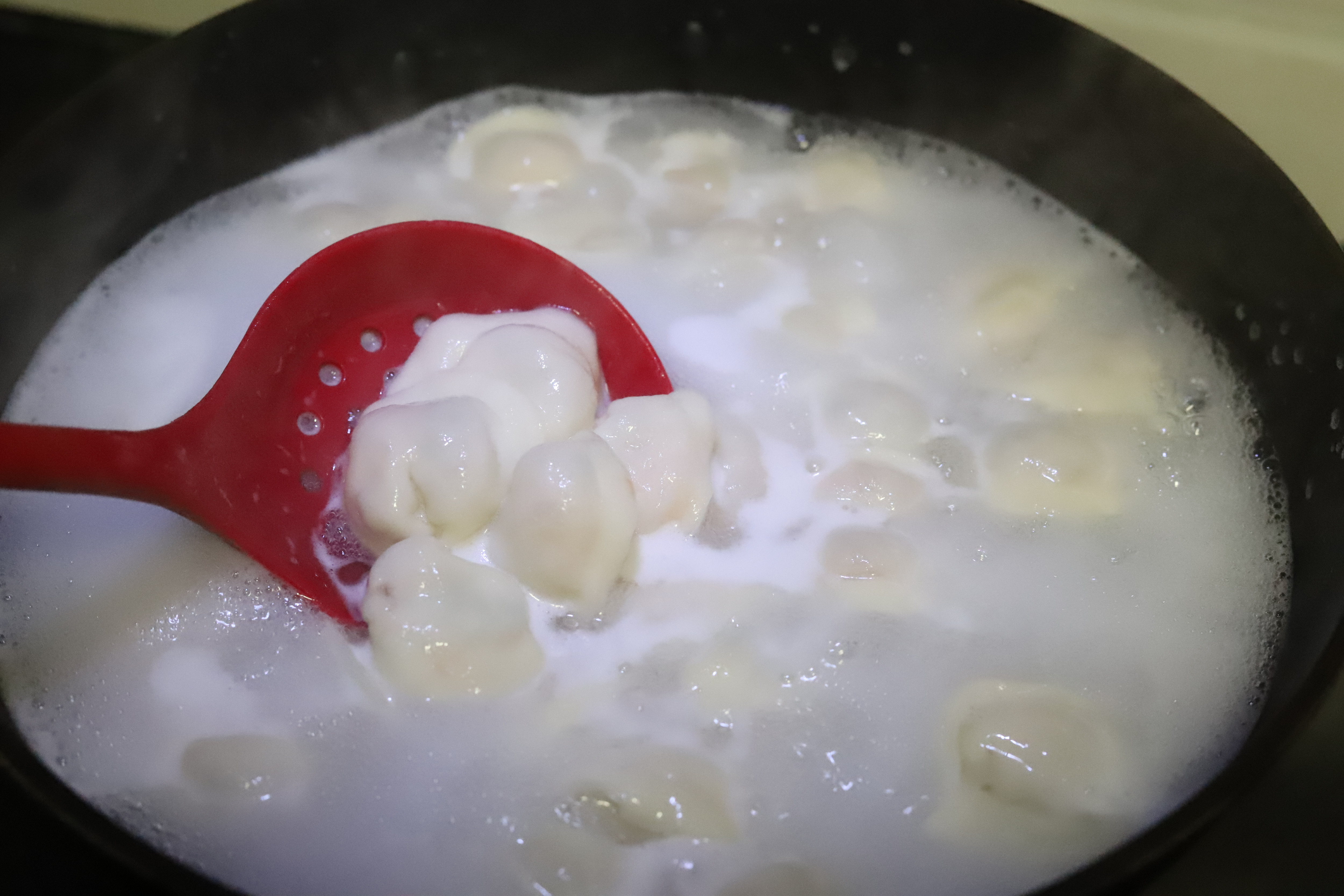 素馅虾仁馄饨正宗做法,1岁宝宝虾仁鸡蛋小馄饨馅的做法