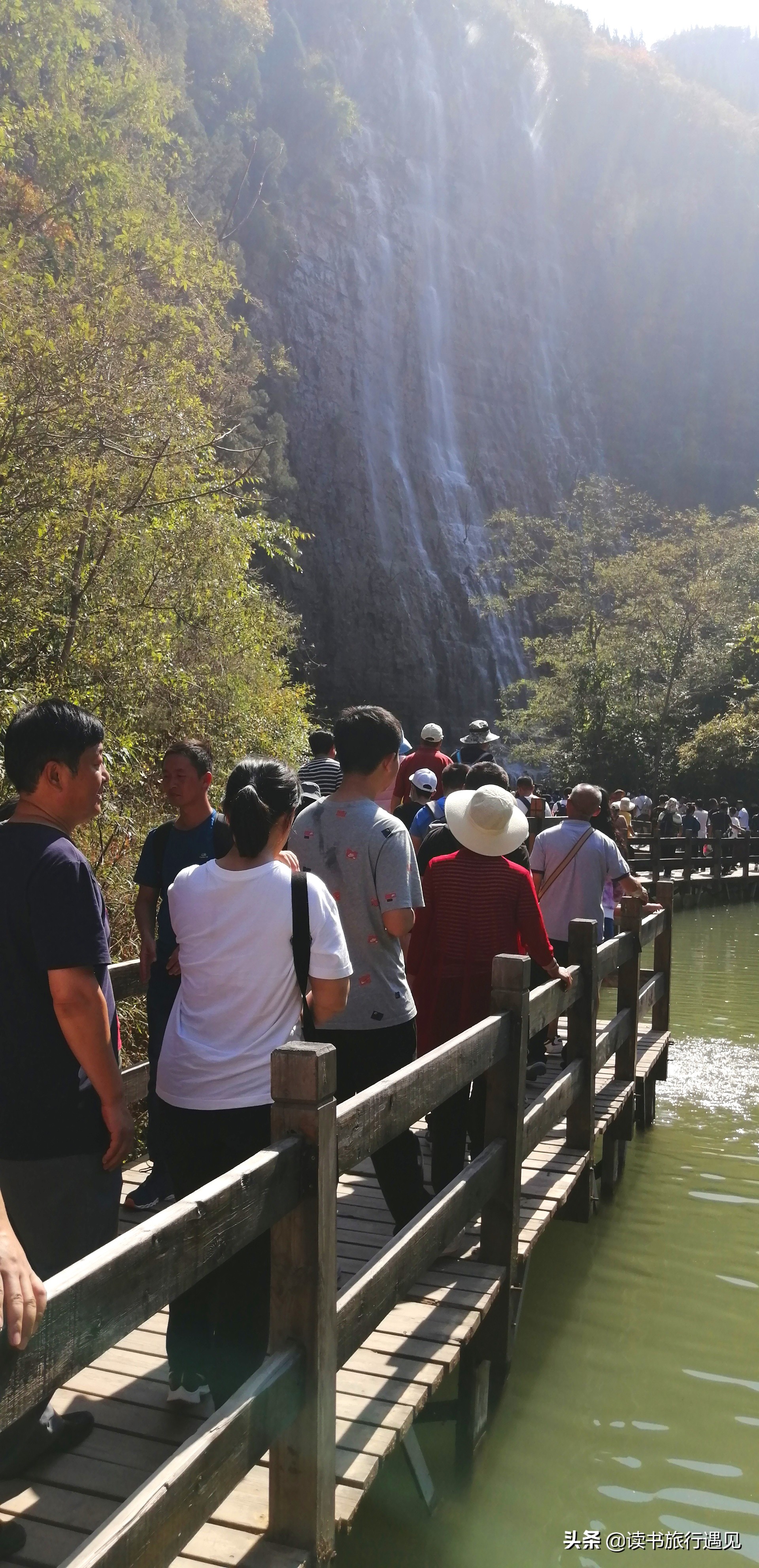 青州黄花溪秋色风景图片,潍坊青州的旅游景点黄花溪一日游