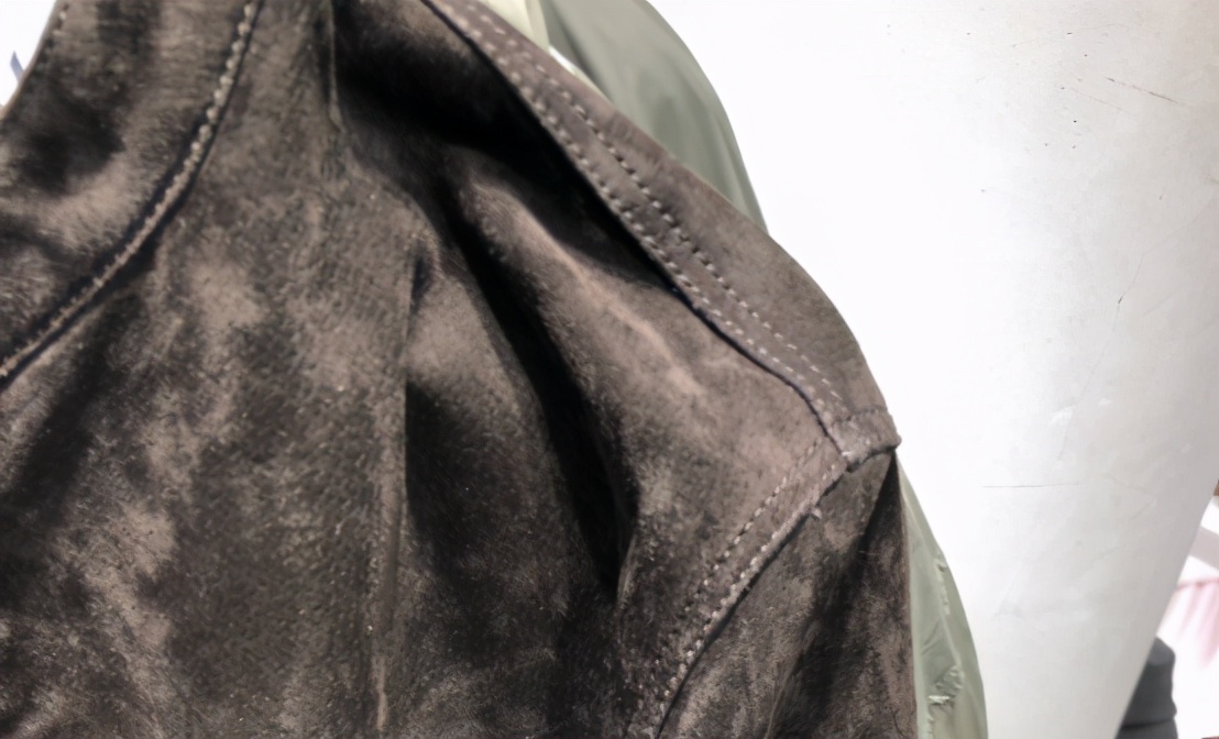 罗蒙复古机车皮衣,想玩机车入门款