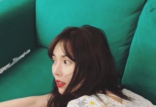 ck内衣大使金泫雅,ck代言人金泫雅内衣