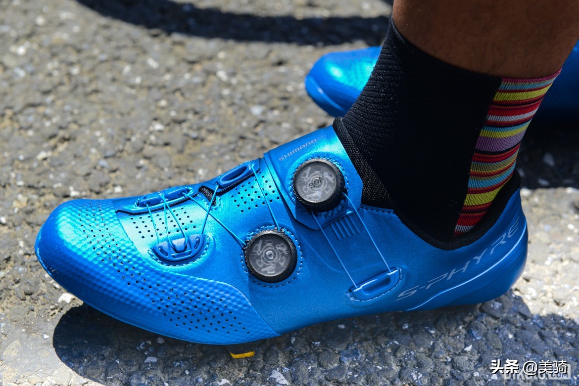 禧玛诺rc902顶级锁鞋,禧玛诺rc100锁鞋评测