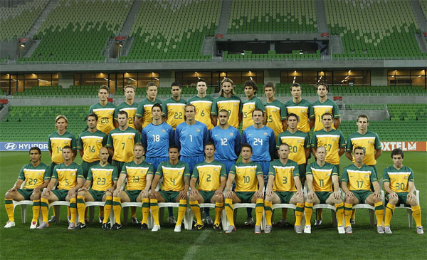 再战澳大利亚国足须当最后一搏,今日国足将战澳洲