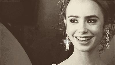 根据自己的脸型选择正确的耳环,长型脸适合戴什么耳环