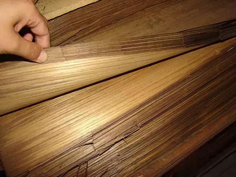 柜子脱皮怎么快速铲掉,柜子脱皮怎么处理