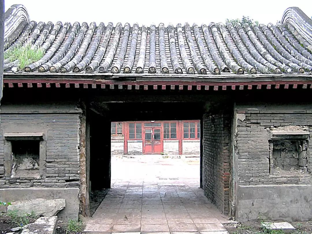 传承创新——北京市第十中学70年的成长蜕变