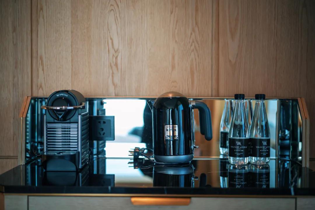 鍗庡皵閬撳か鐧惧勾缁忓吀,鍗庡皵閬撳か鐧惧勾鐢垫