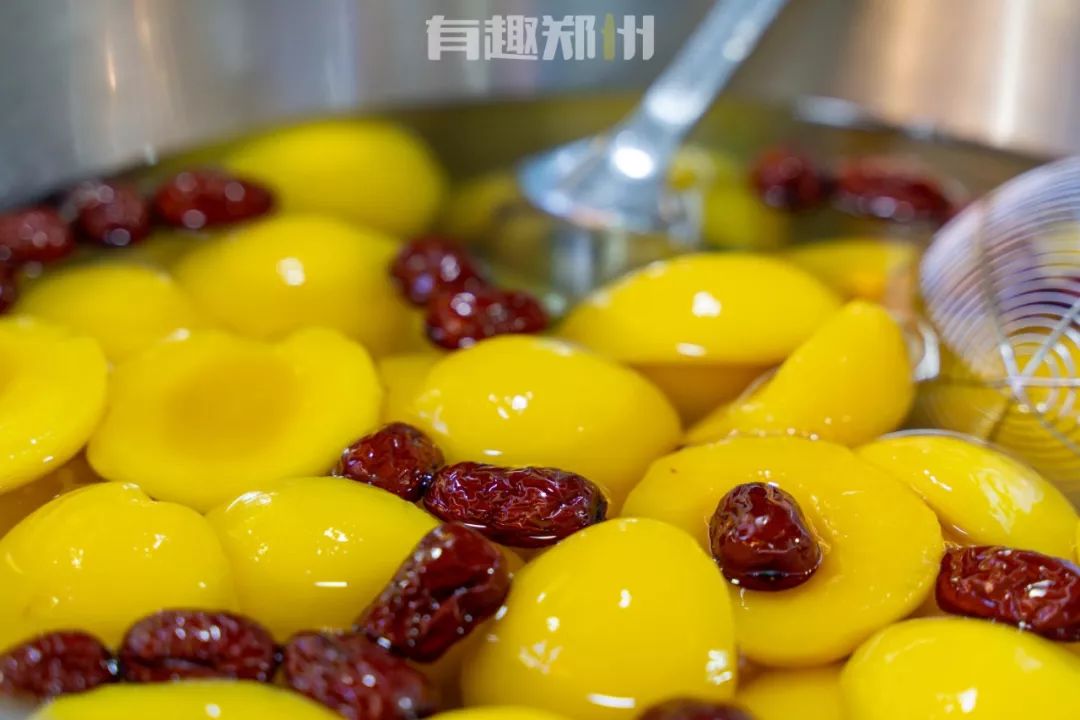 龙湖宝相寺里面有什么,龙湖宝相寺都有什么好吃的