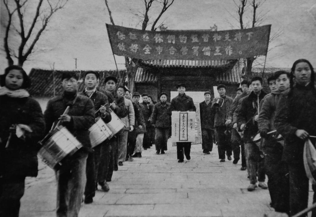 三大改造指对哪些社会经济的改造,三大改造完成社会主义制度建立