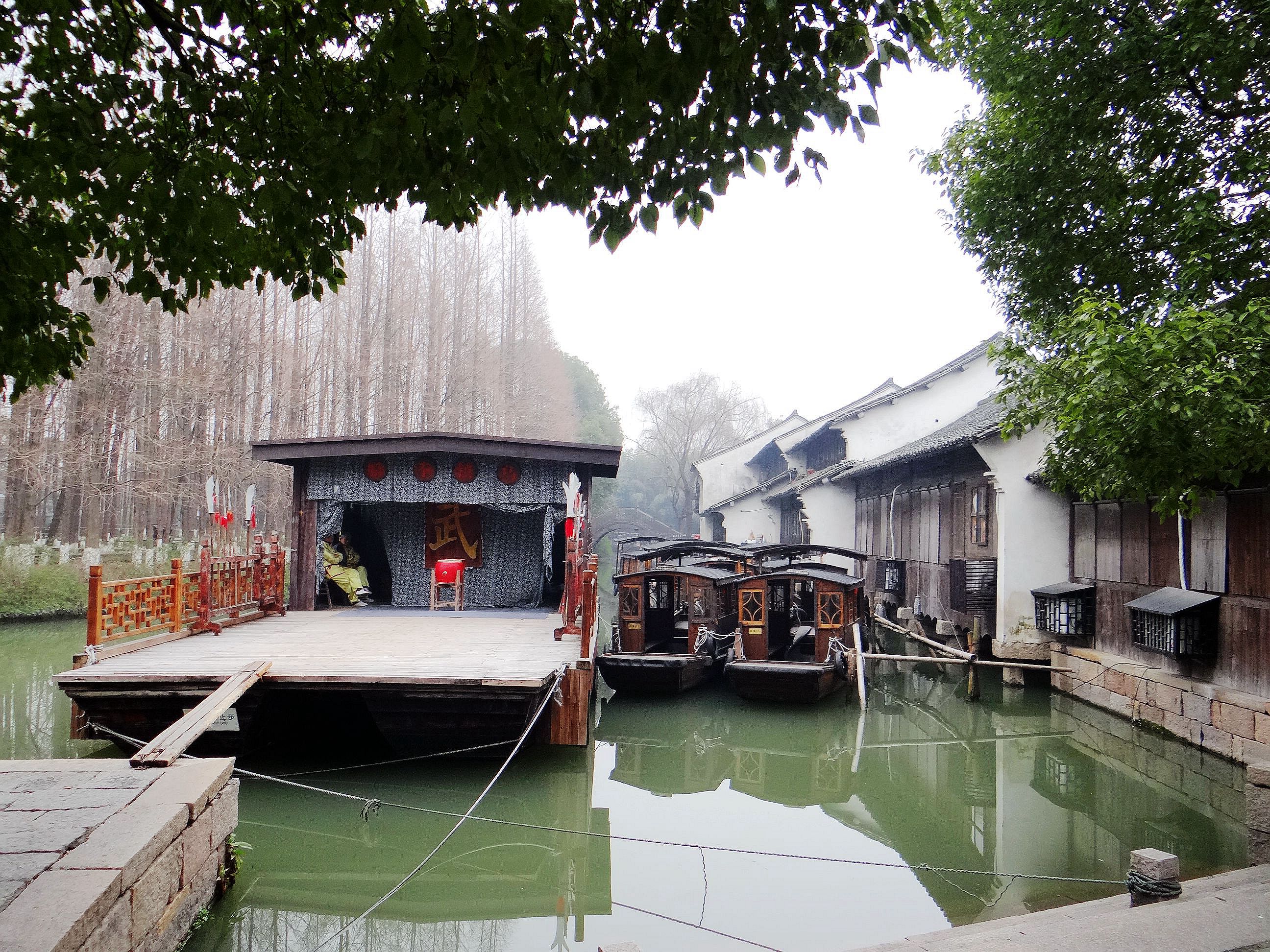 地处金三角，运河穿流过，建镇有千年，江南鱼米乡，知道这是哪里