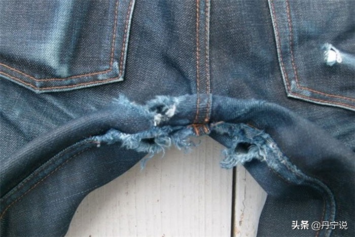 养牛仔裤10年不发臭吗,养牛仔裤需要多久