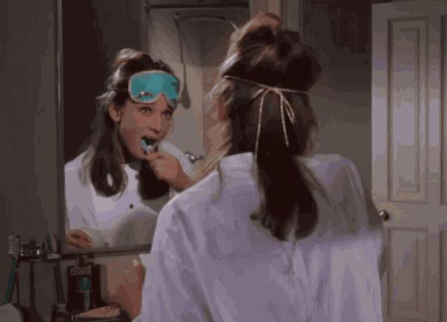 做完根管治疗，牙医还让我戴牙冠，是套路吗？#雅悦齿科#