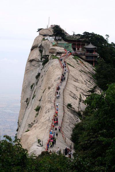西岳华山五峰风景,华山一日游西安出发路线推荐