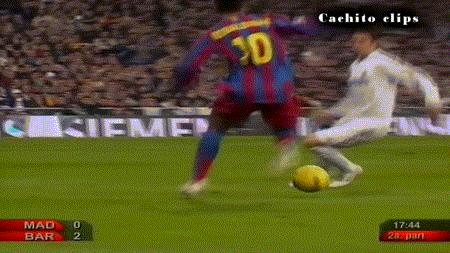 足球超燃瞬间罗纳尔迪尼奥,罗纳尔迪尼奥最完美的足球