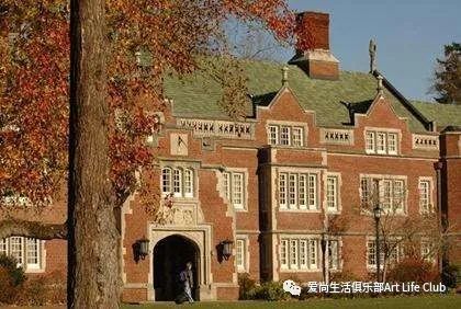 乔布斯创造被上帝咬过的苹果,乔布斯的苹果为何被啃了一口