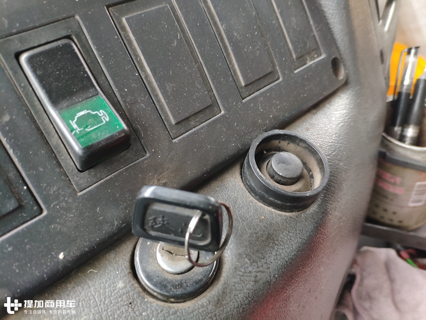 陕汽奥龙2013款290马力配置,2016年的陕汽奥龙