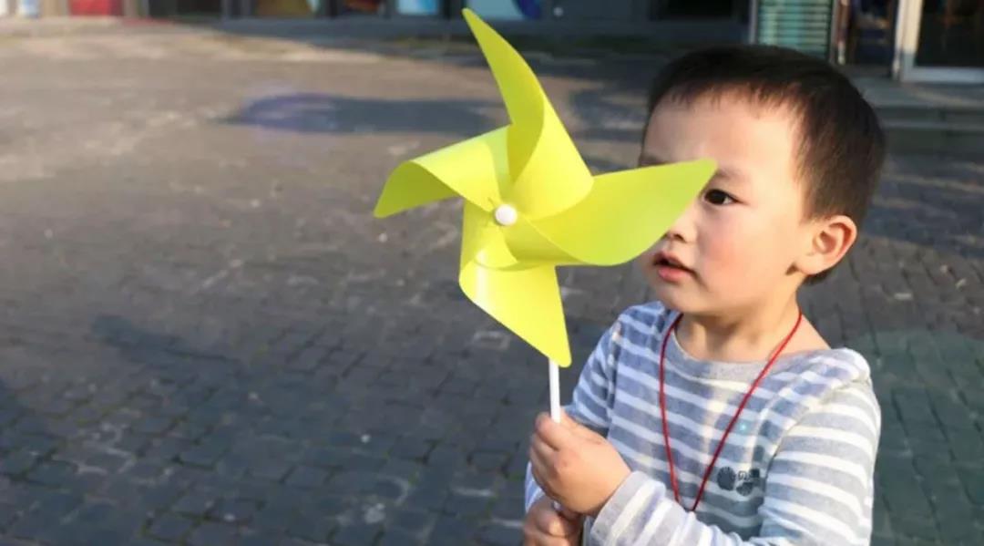 三月再见四月你好诗句,三月再见四月你好英文