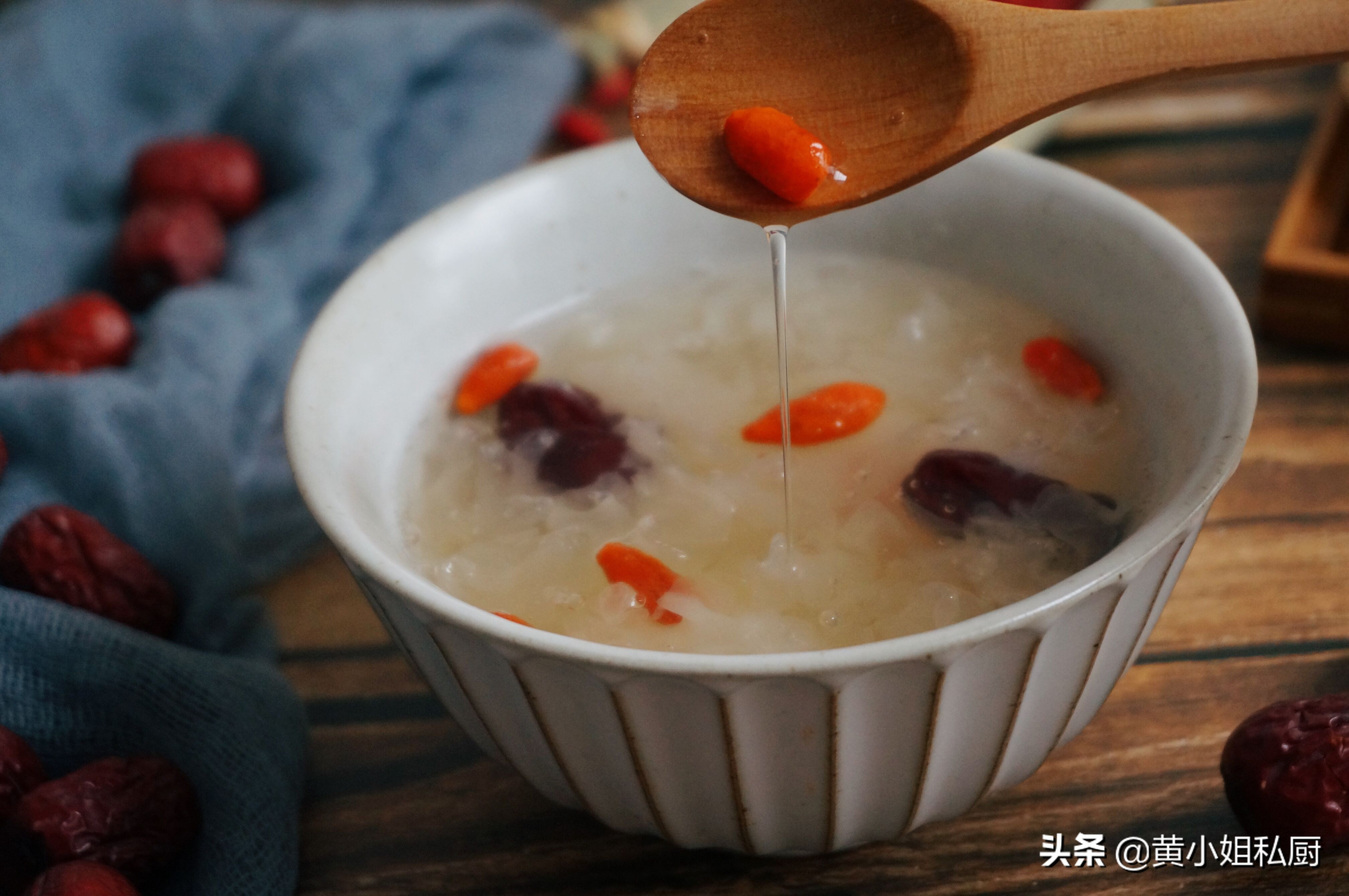 银耳汤15秒出胶,二十分钟出胶的银耳