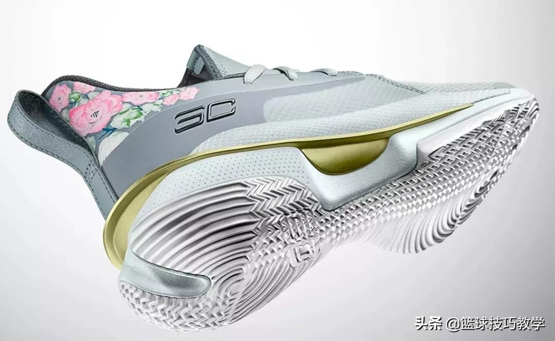 库里7库里上脚配色,库里7穿捍卫主场配色球鞋