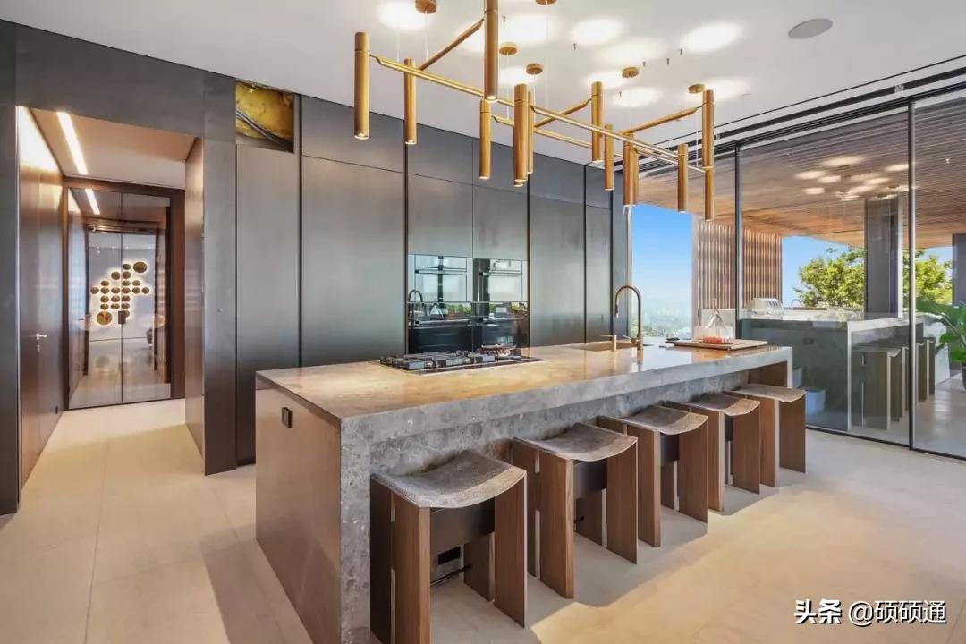 5个亿能买什么样的豪宅,1800万的豪宅是什么样