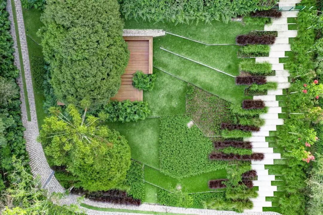 一波优雅的高差处理，漂亮