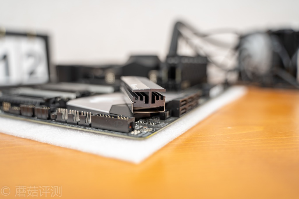 乔思伯m.2散热,乔思伯m2固态