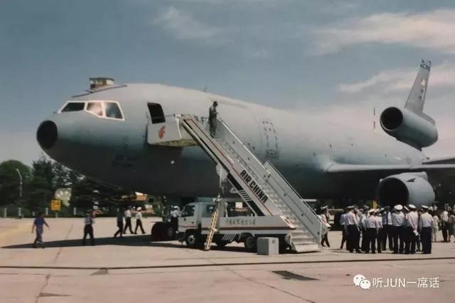 昨天我乘飞机去北京英语怎么说,我昨天坐飞机去北京英文