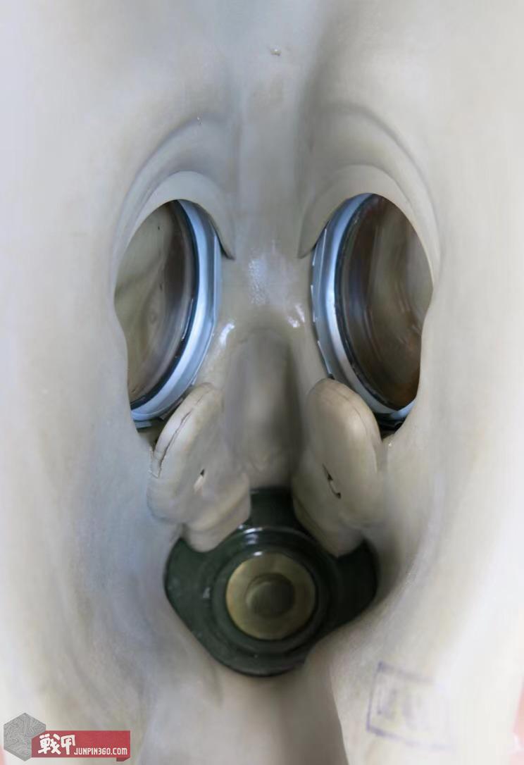 匈牙利陆军装备一览,西德人民军单兵装备