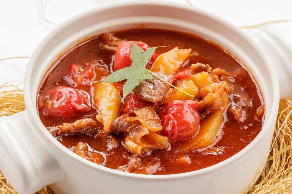 红烧牛肉教你一招让牛肉软烂糯香,高压锅炖牛肉多长时间牛肉软烂呢