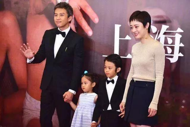 《银河补习班》口碑两极分化，邓超的亲身成长经历，更有教育意义