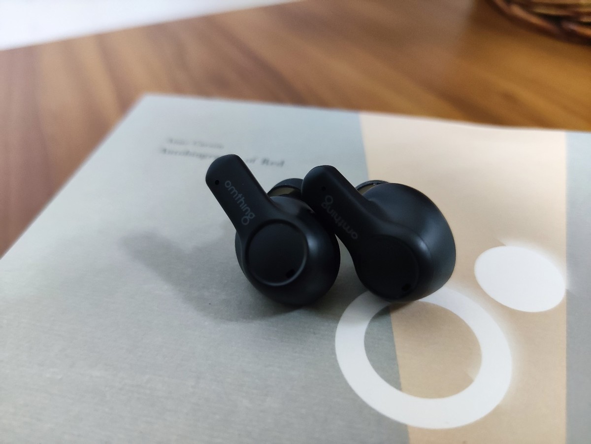 降噪强大，音质卓越，omthing AirFree Plus给予不一样的音乐体验