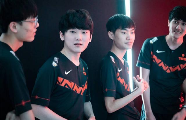 edg打tes海报,edg海报tes