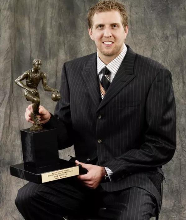 德克诺维茨基单节完整版,德克诺维茨基完整介绍